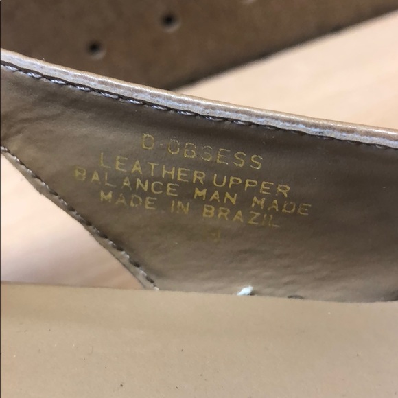 Danelle Obsess Tan Sling Back Heels sz 6.5 - Picture 7 of 8